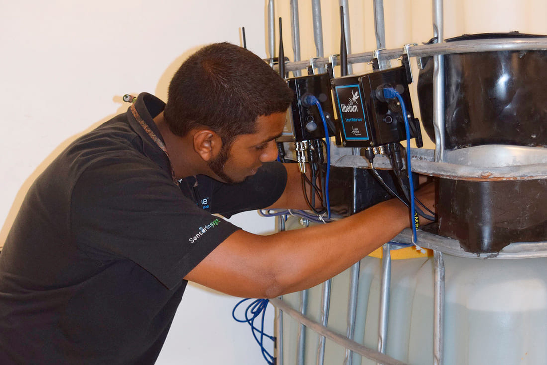 Waspmote Plug & Sense! Smart Water Ions in the water tanks Waspmote Plug & Sense! Smart Water Ions in the water tanks