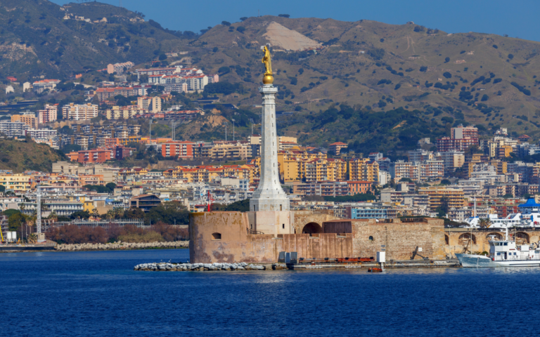 Messina demonstrates how to build an intelligent, healthy and open digital city for its citizens